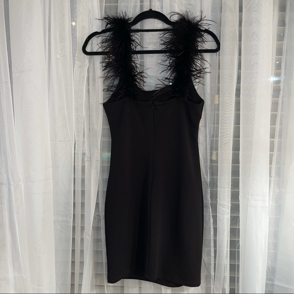 Black cocktail dress ostrich feather straps. Medium